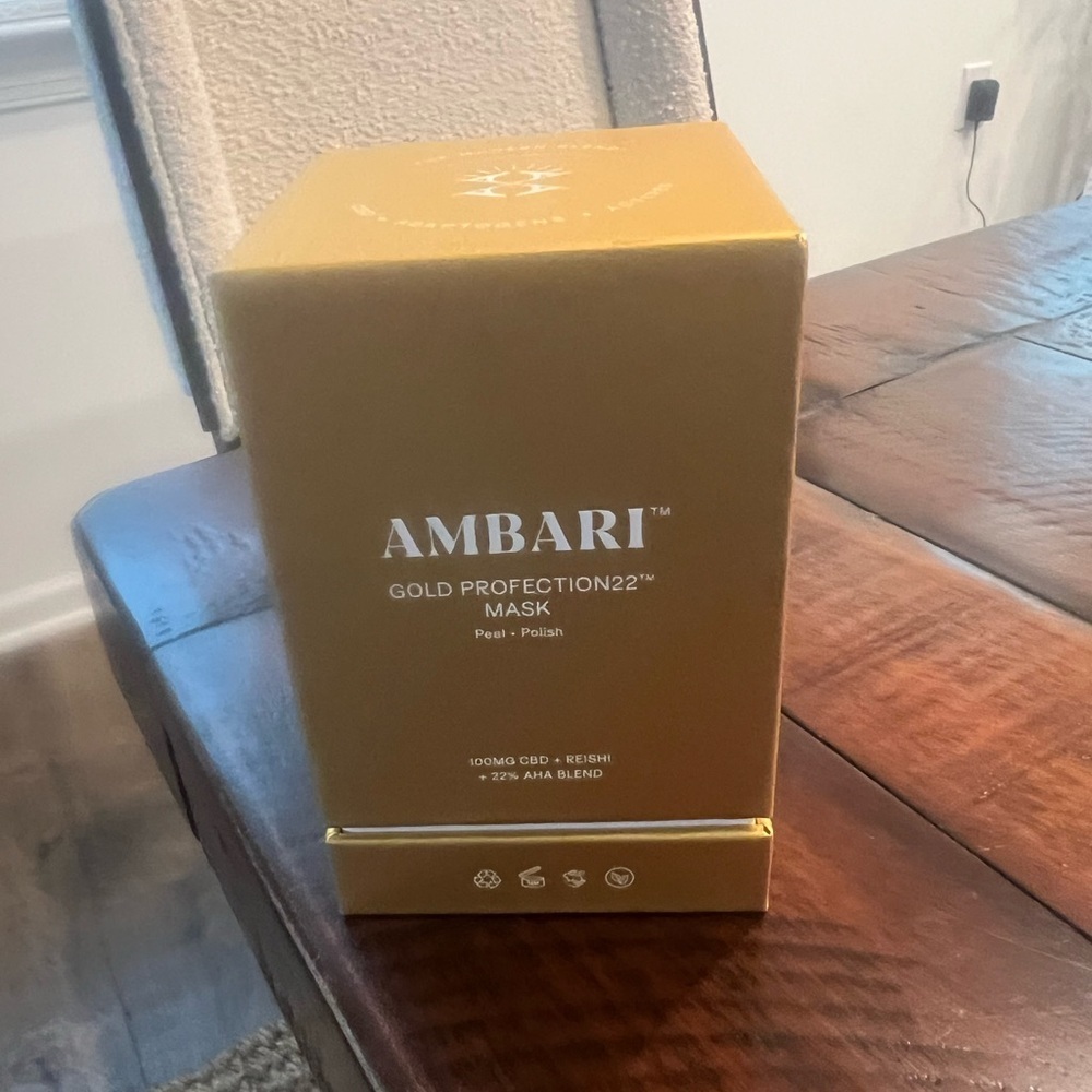 NWOT/ Ambari Gold Profection22™ Mask - Picture 2 of 4